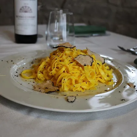 ファームステイ Antico Muro Sassoferrato